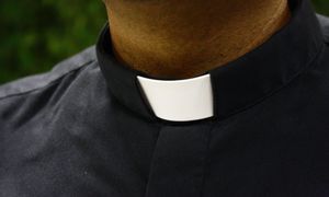 "Jest ojciec przeciwny?". Ksiądz zobaczył serduszka WOŚP. Zareagował