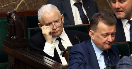 Idą podwyżki dla Polaków. Opozycja: będą zwolnienia