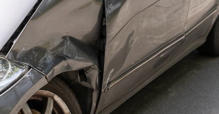 Lublin. Młoda kobieta rozbiła 5 aut. Dramat właścicieli samochodów