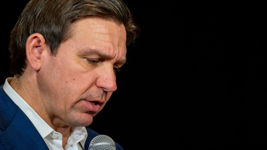 NASHUA, NEW HAMPSHIRE - JANUARY 19: Republican presidential candidate, Florida Gov. Ron DeSantis speaks to supporters during a campaign rally at the Courtyard by Marriott Nashua on January 19, 2024 in Nashua, New Hampshire. DeSantis continues campaigning in New Hampshire ahead of that state's primary on January 23. (Photo by Brandon Bell/Getty Images)