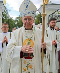 Projekt "Stop LGBT". Abp Stanisław Gądecki zakazał zbierania podpisów na terenie kościołów