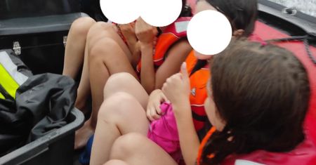 Chwile grozy na Jeziorze Ślesińskim. Dzieci na rowerku wodnym w czasie burzy
