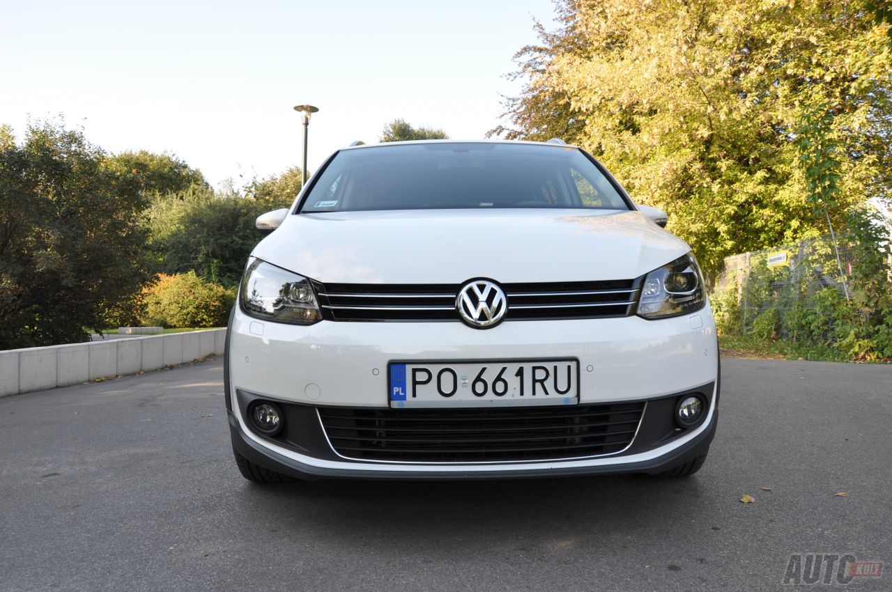 VW Cross Touran