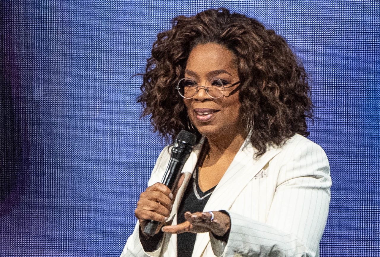Oprah Winfrey odsuwa się od Sussexów? "Nie może pozwolić sobie na złą prasę"