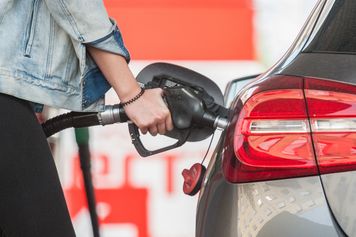 9,03 zł. Padł nowy rekord na stacjach. "Ponury obraz rynku"