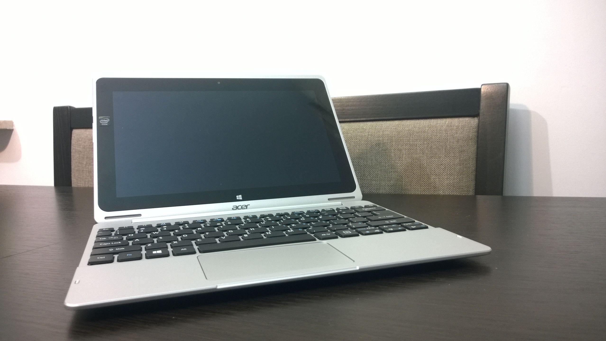 Acer Aspire Switch 10 – niedrogi tablet i minilaptop z Windows 8 w jednym [test] 4