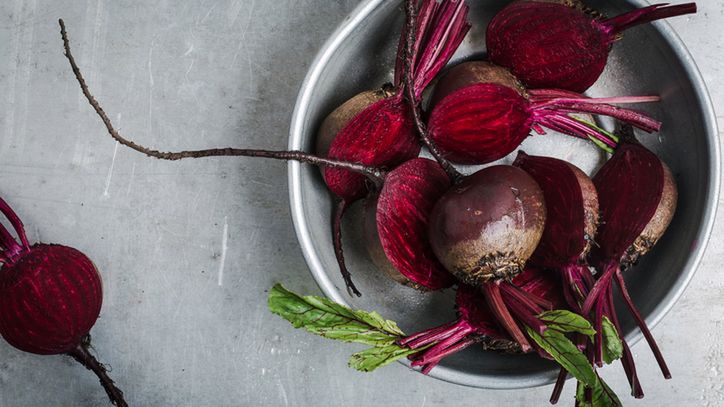 Najlepszym źródeł betainy są buraki.