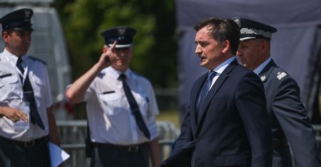 Ziobro zniknął z życia publicznego. Duża zmiana w jego partii