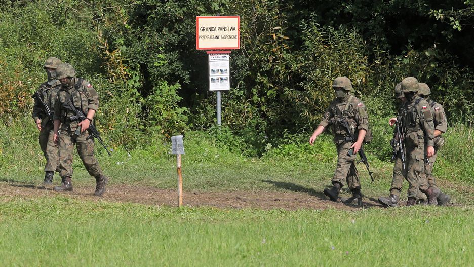 Operacja Śluza. TakAleksander  Łukaszenka ściąga migrantów na Białoruś i dalej 