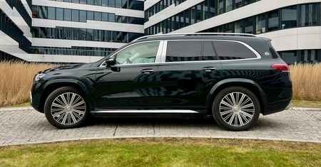 Luksusowy SUV za ponad milion złotych. Maybach GLS jest tak abstrakcyjny, że aż nabiera sensu