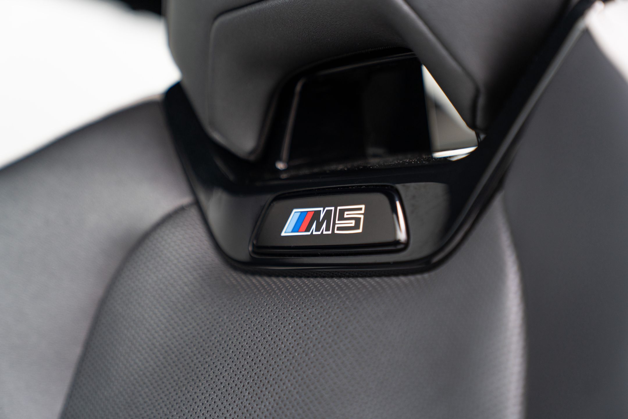BMW M5 (G90) (2025)