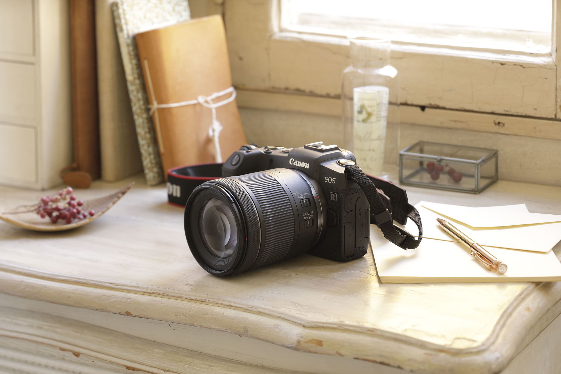 Canon RF 24-105 mm f/4-7.1 IS STM, czyli budżetowy zoom spacerowy do bezlusterkowców 1