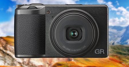 Ricoh GR III - zaawansowany kompakt z nową matrycą, procesorem i stabilizacją