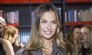 Pochwaliła się paznokciami. "Milky nails" to hit wiosny 2026