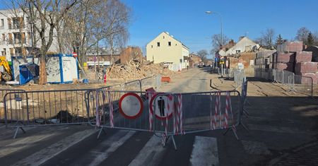Kierowcy muszą zmienić trasę. Zamknięte skrzyżowanie Chmielnej i Jagiellońskiej