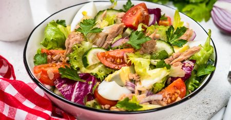 Zjedz na śniadanie, a mózg wskoczy na wyższe obroty. Solidna porcja kwasów omega-3