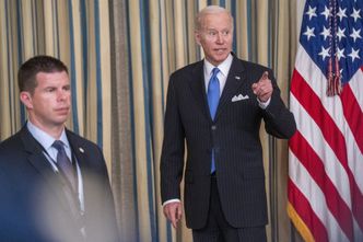 USA wymierzają kolejny cios Rosji i Białorusi. Towary z tych krajów będą obłożone wyższymi cłami