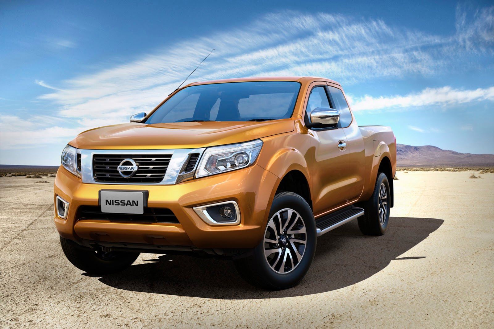 Nowy Nissan Navara - obszerna galeria producenta 18