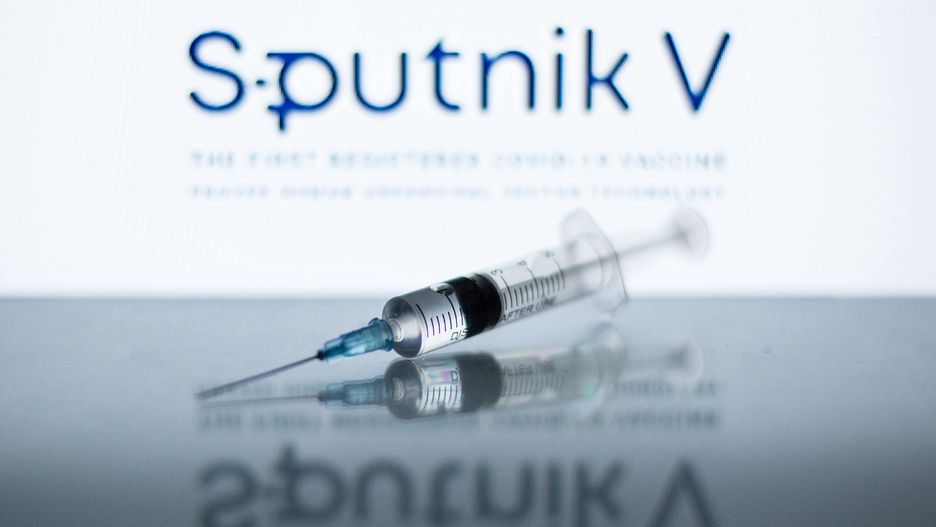 Szczepionka na COVID. Wniosek o rejestrację preparatu Sputnik V przyjęty przez Unię Europejską
