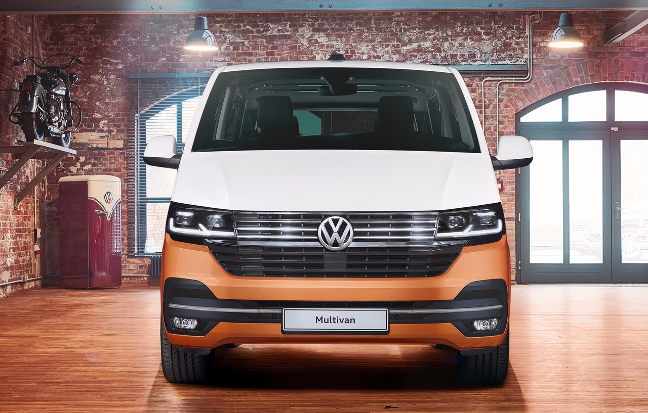 Volkswagen Multivan T6.1 już jest. Bardziej cyfrowy, a nawet elektryczny