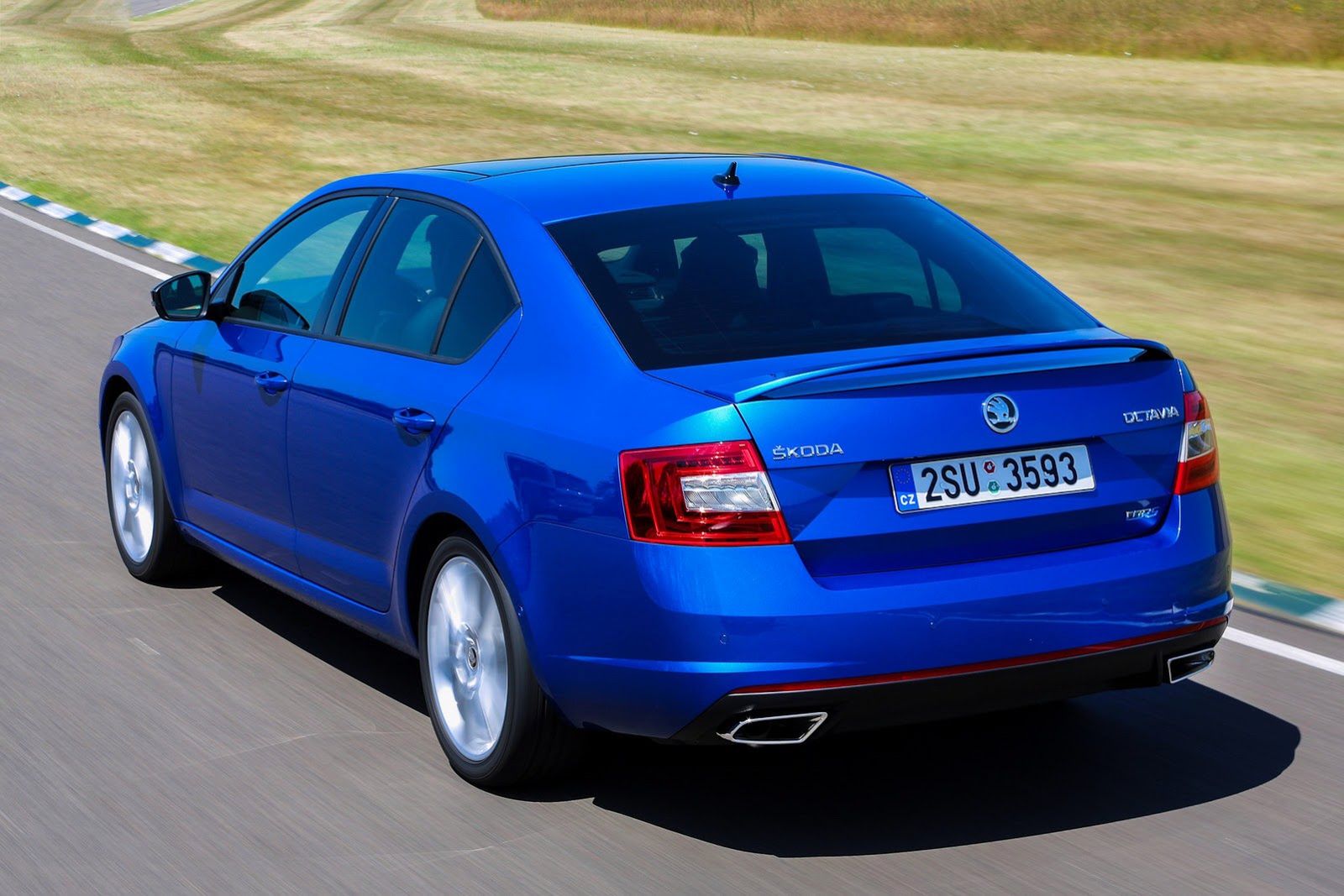 Škoda Octavia RS - najmocniejsza Octavia na zdjęciach producenta [galeria] 37