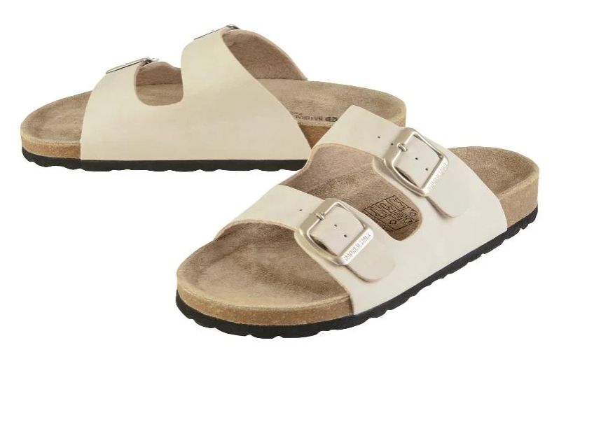 Obuwie, które znajdziemy w ofercie Lidla. Klapki a'la Birkenstocki