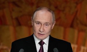 Rafineria ropy i zakład przetwórstwa gazu zaatakowane przez Ukrainę