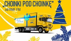 RMF FM znów rozdaje choinki słuchaczom