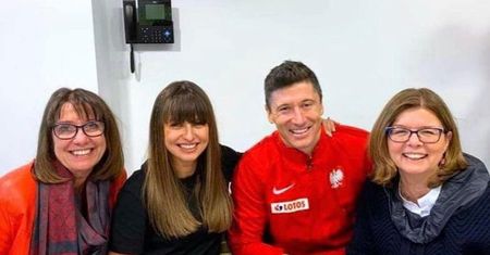 Lewandowscy pochwalili się na Instagramie swoimi rodzicielkami z okazji Dnia Matki. "Jesteście cudowne!" (FOTO)