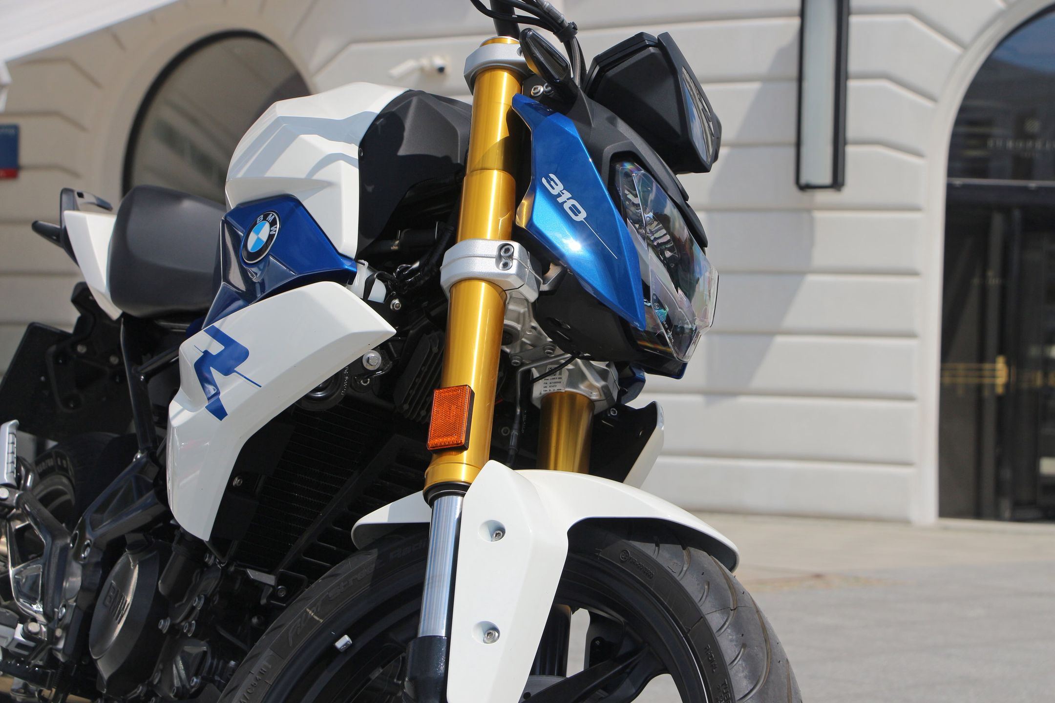 BMW G 310 R