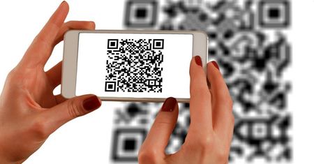 Poczta Polska ostrzega przed nowym oszustwem z kodem QR