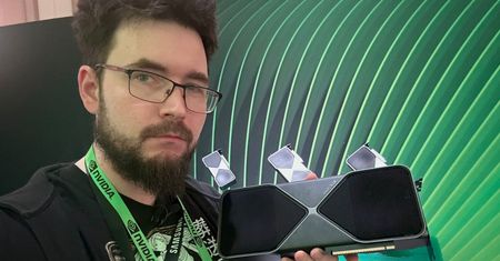 GeForce RTX 5090 miał być drogi. Teraz ceny są wręcz absurdalne