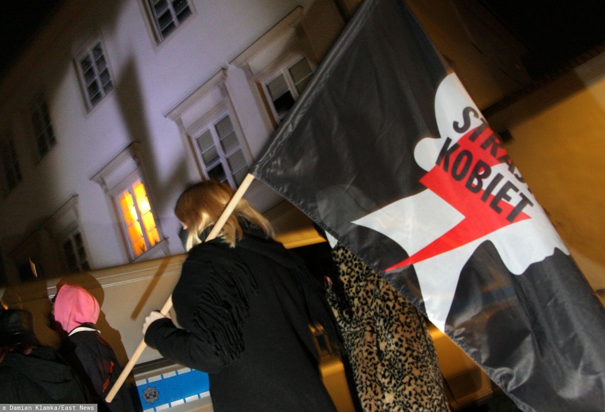 Strajk kobiet. Sąd odmówił rozpatrzenia sprawy 14-latka z Krapkowic (East News, fot. Damian Klamka)
