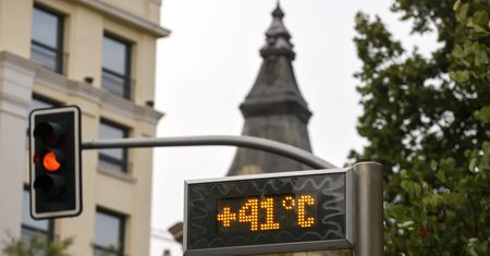 Naukowcy patrzą na termometry z niepokojem. "Pilna potrzeba działania"