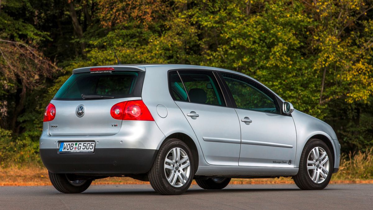 VW Golf piątej generacji idealnie wpasowuje się w możliwości finansowe Polaków