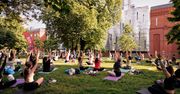 Joga i pilates w Parku – Stary Browar i Xtreme Fitness zapraszają na darmowe treningi