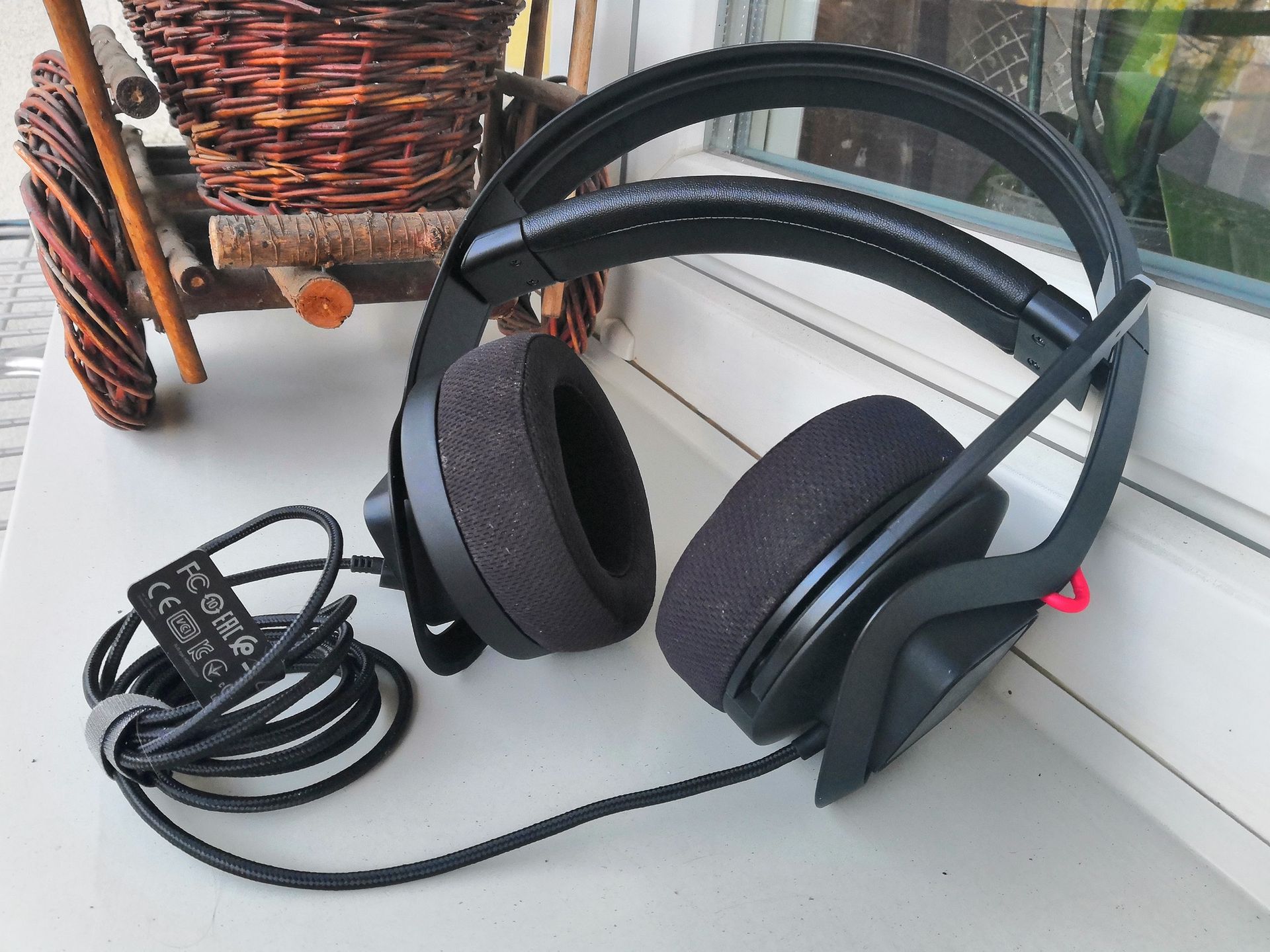 Omen X by HP Mindframe – test słuchawek z funkcją schładzania uszu 2