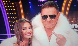 Tomasz Karolak pokazał w "Tańcu z Gwiazdami" ŚRODKOWY PALEC do kamery. Miło?