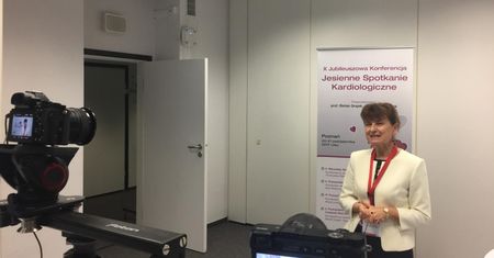 Grypa trafia w serce. Rozmowa z prof. dr hab. med. Ewą Straburzyńską-Migaj