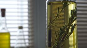 Dobroczynne działanie oliwy z oliwek (WIDEO) 