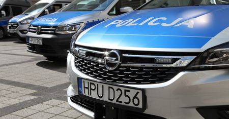 Nowe radiowozy w służbie Policji. Od kombi po ciężarówkę