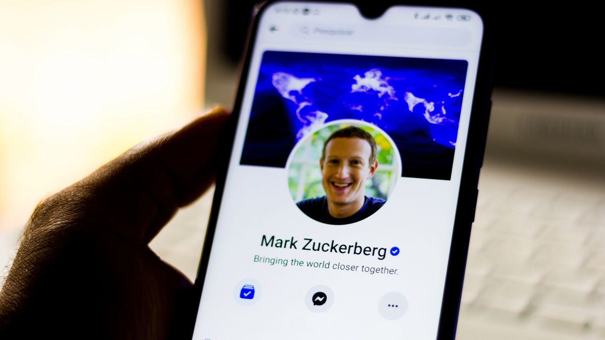 Facebook odnotowuje rekordowy ruch na serwerach, fot. Getty Images