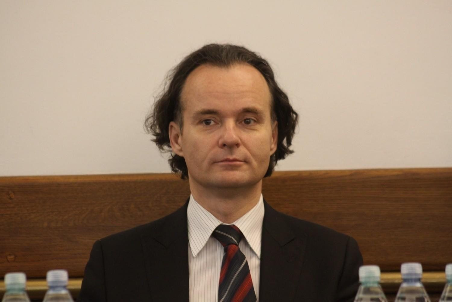 Grzegorz Siemiński, Lubelskie Przedsiębiorstwo Gospodarki KomunalnejOszczędności: 53 tys. zł, 950 USD, 1 310 euroDom: mieszkanie - 76,5 mkw - 380 tys. zł (współwłasność), działka letniskowa 1400 mkw z budynkiem mieszkalnym o pow. 105 mkw - wartość ok. 90 tys. zł (współwłasność)Dochód: LPGK - 250 407,73 złSamochód: mitsubishi ASX z 2011 r. (współwłasność)Kredyty: brak