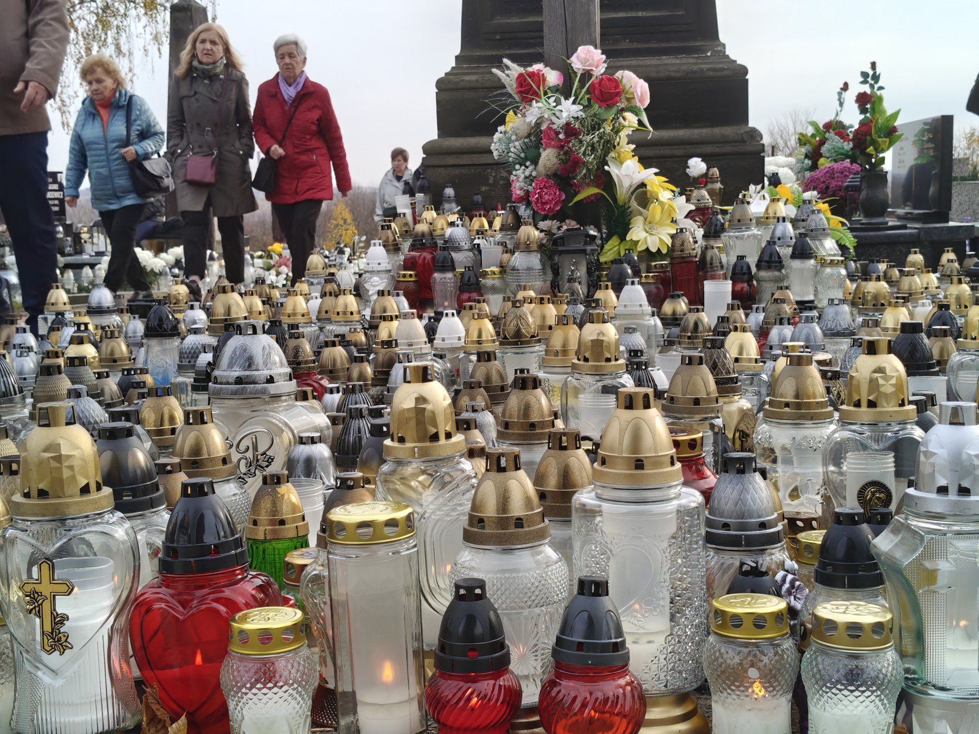 Przewijaj w dół, aby przejść do następnych zdjęć!