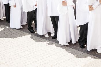 Komunia niczym wesele. Oto cena za "talerzyk" w 2026 r.