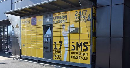 Uwaga! Oszuści podszywają się pod InPost. Możesz stracić wszystkie pieniądze!