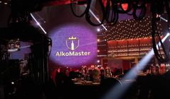 Influencerzy ścigają się w piciu alkoholu w AlkoMasterze. „Patologia, i to źle zrealizowana”