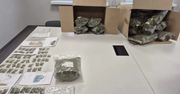 Policjanci z Turku rozbili sieć dystrybucji narkotyków. Zabezpieczono substancje warte 600 tysięcy złotych