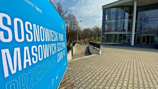 Sosnowiec. Brakuje tylko szczepionek, by masowy punkt szczepień rozpoczął działalność.