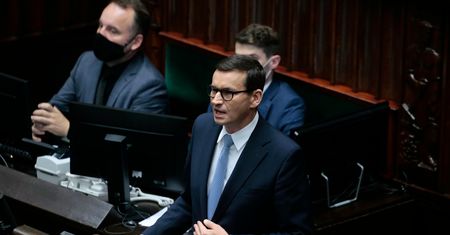 Co z pieniędzmi dla Polski? Europoseł PO Bartosz Arłukowicz kreśli czarny scenariusz